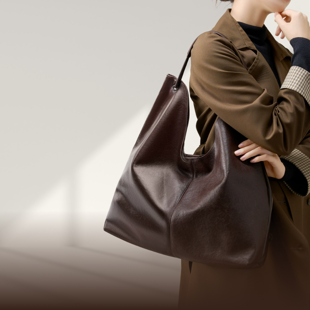 BERK |  Versatile one-shoulder leather bag